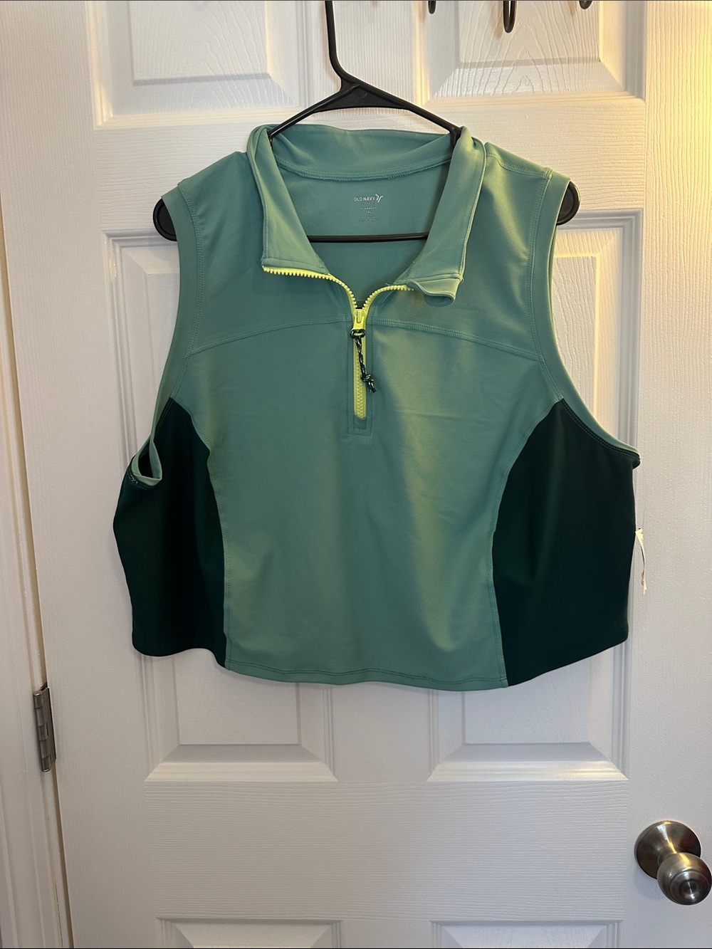 Old Navy Mint Green and Dark Green Zip Mock Neck Crop Top